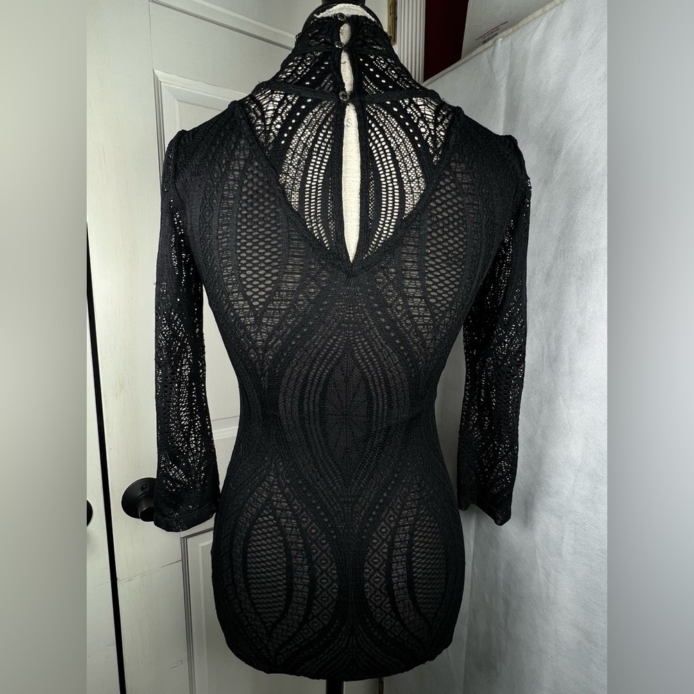 Free People Black Lace Women's Tunic Top Body Hugging 3/4 Sleeves Size Small - Picture 5 of 7